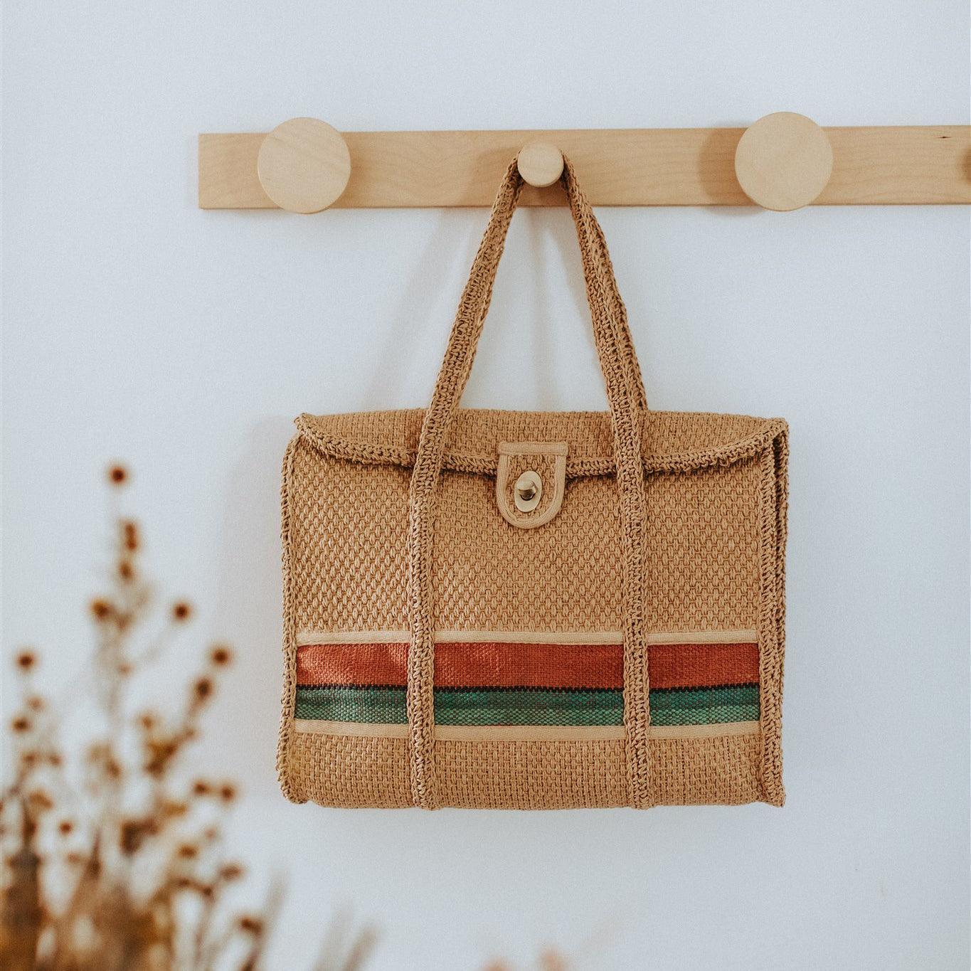 Ella deals rope tote