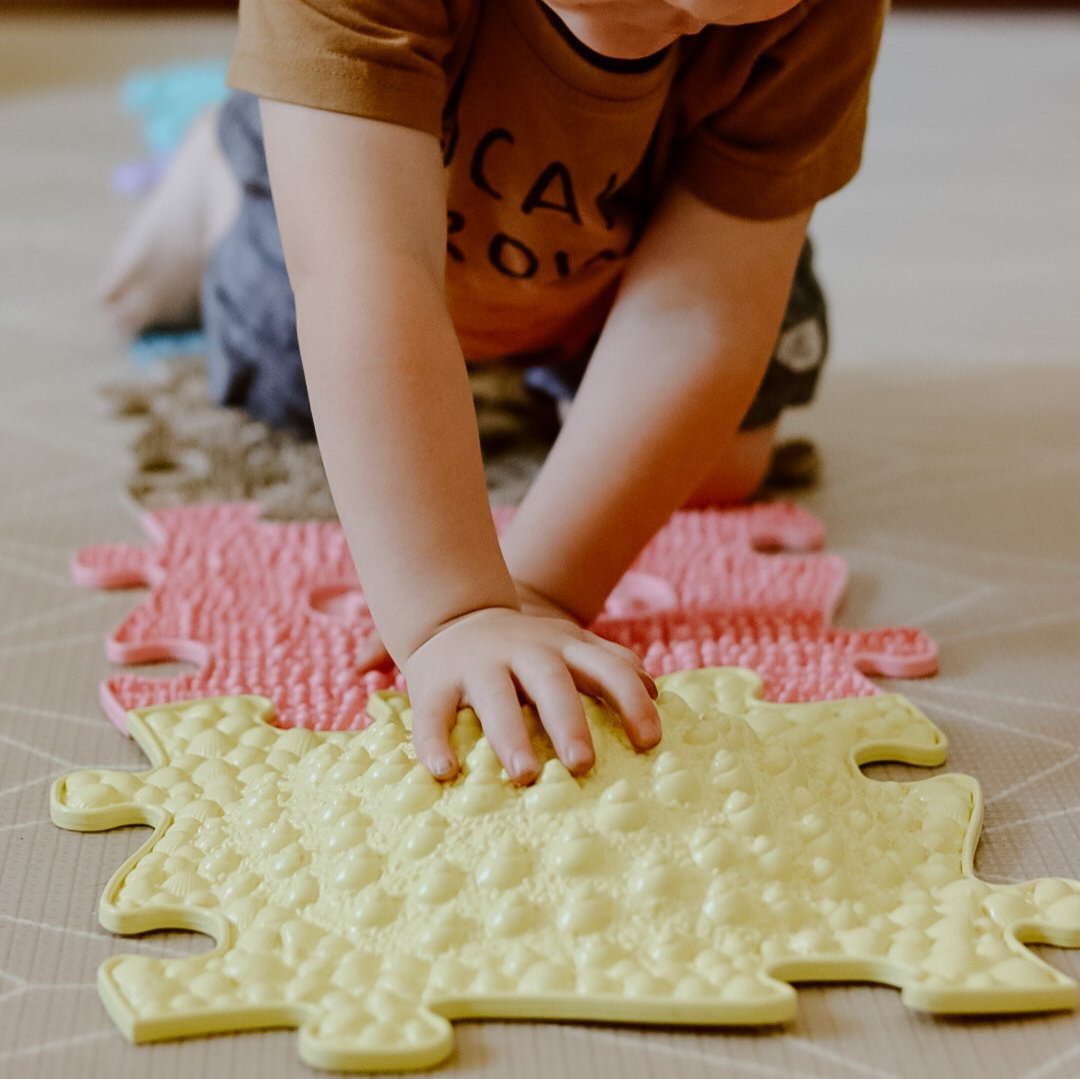 Muffik Pastel Sensory Playmat Set