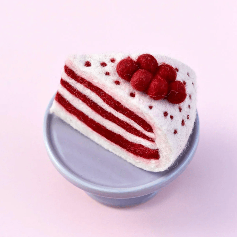 Tara Treasures // Felt Red Velvet Cake Slice