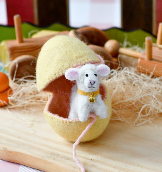 Tara Treasures // Felt Surprise Egg - Lamb Inside