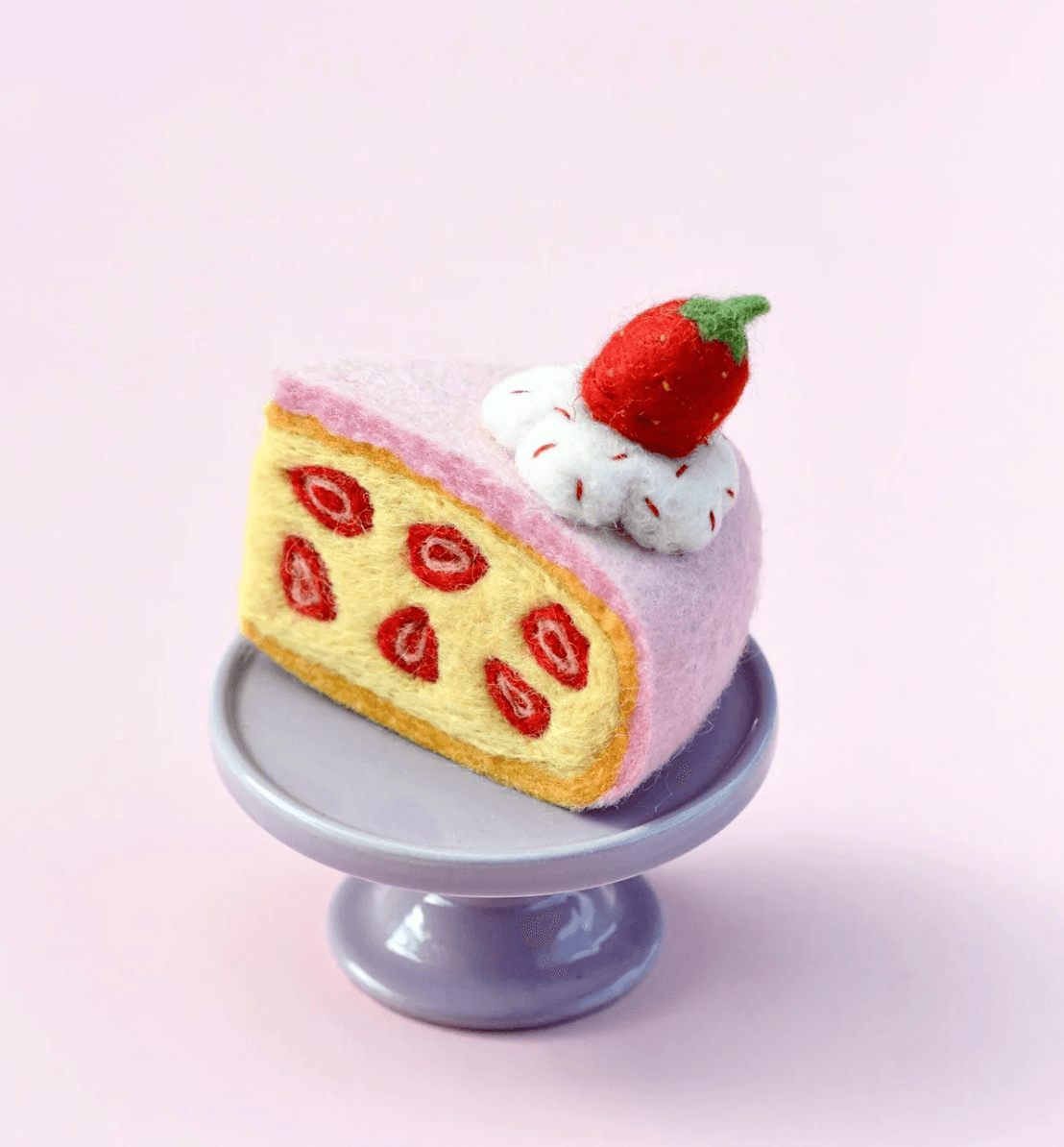 Tara Treasures // Felt Strawberry Torte Slice