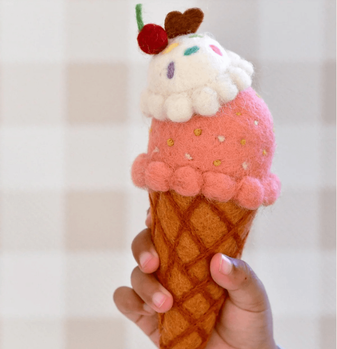 Tara Treasures // Felt Coconut and Watermelon Sorbet Ice Cream