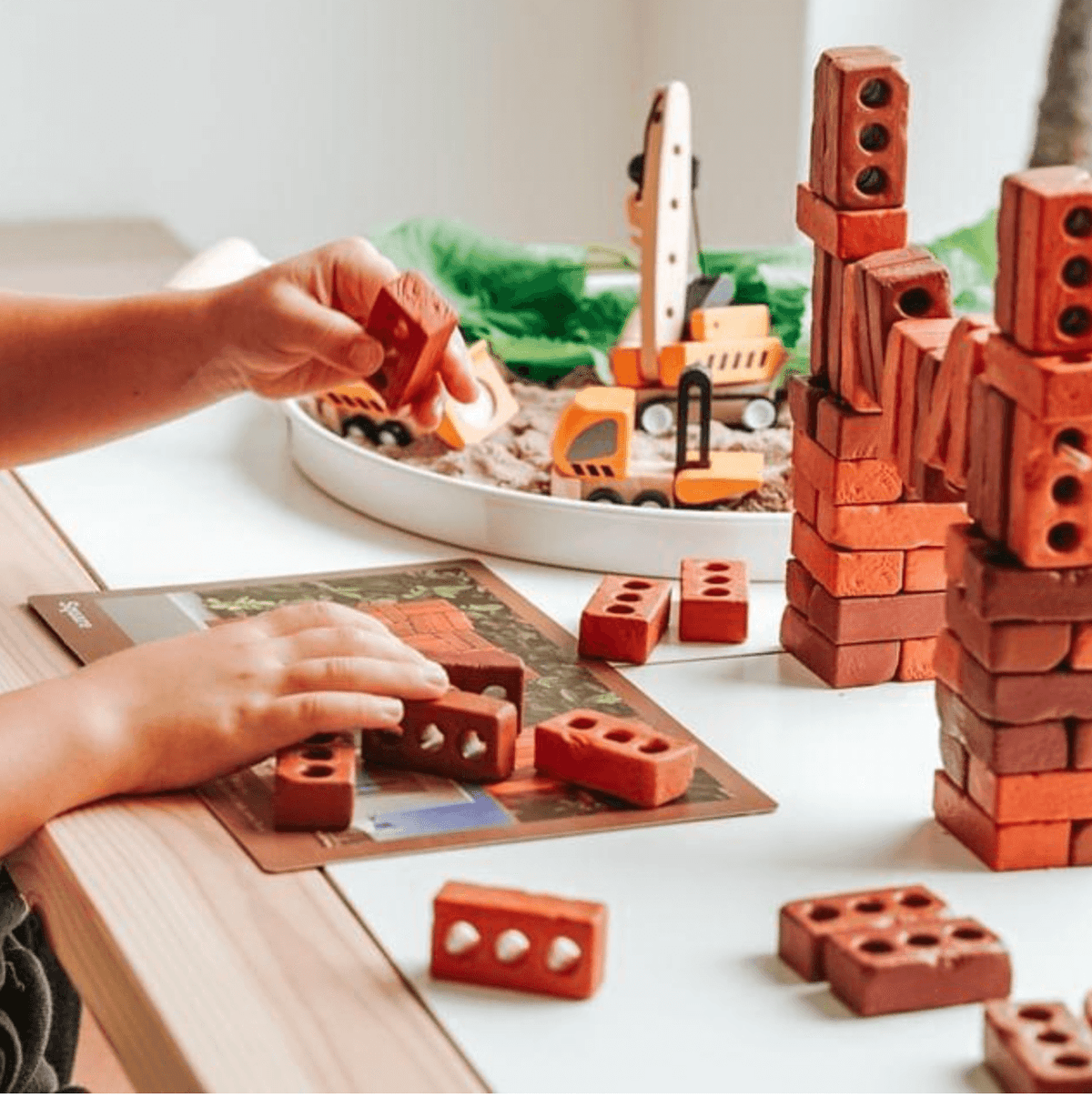 Guidecraft // Little Bricks - 60 pc. set