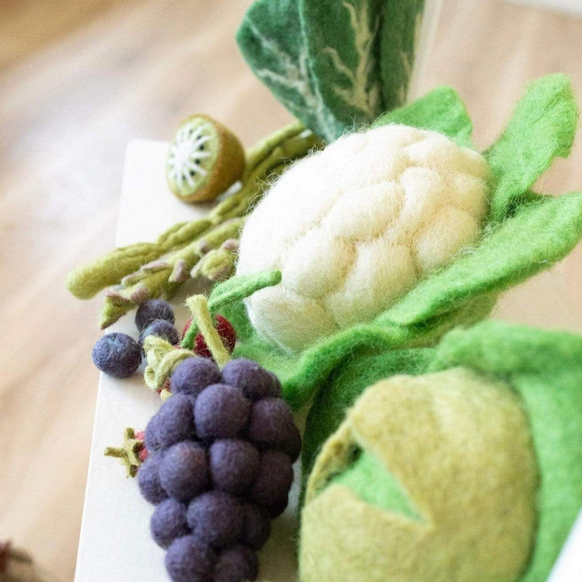 The Curated Parcel - Felt Vegetables &amp; Fruits Set C 