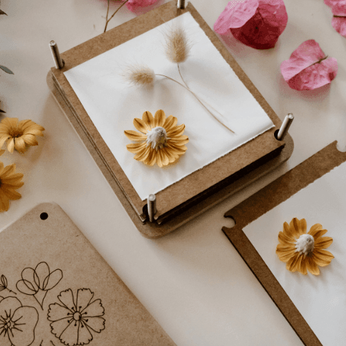 The Curated Parcel - Flower Press Kit - Mini 